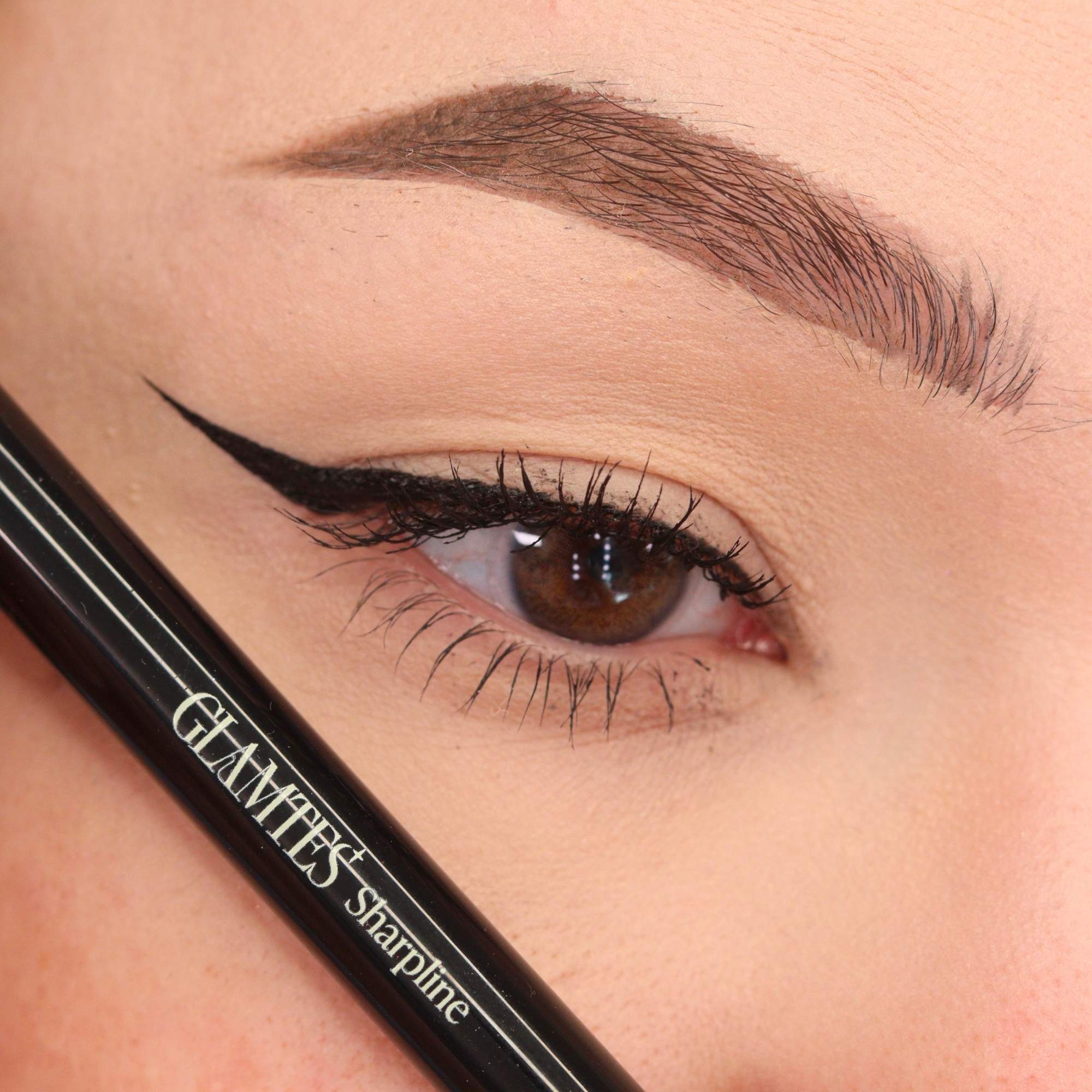 Precyzyjny eyeliner w pisaku GLAMTES Sharpline Black - obrazek 4